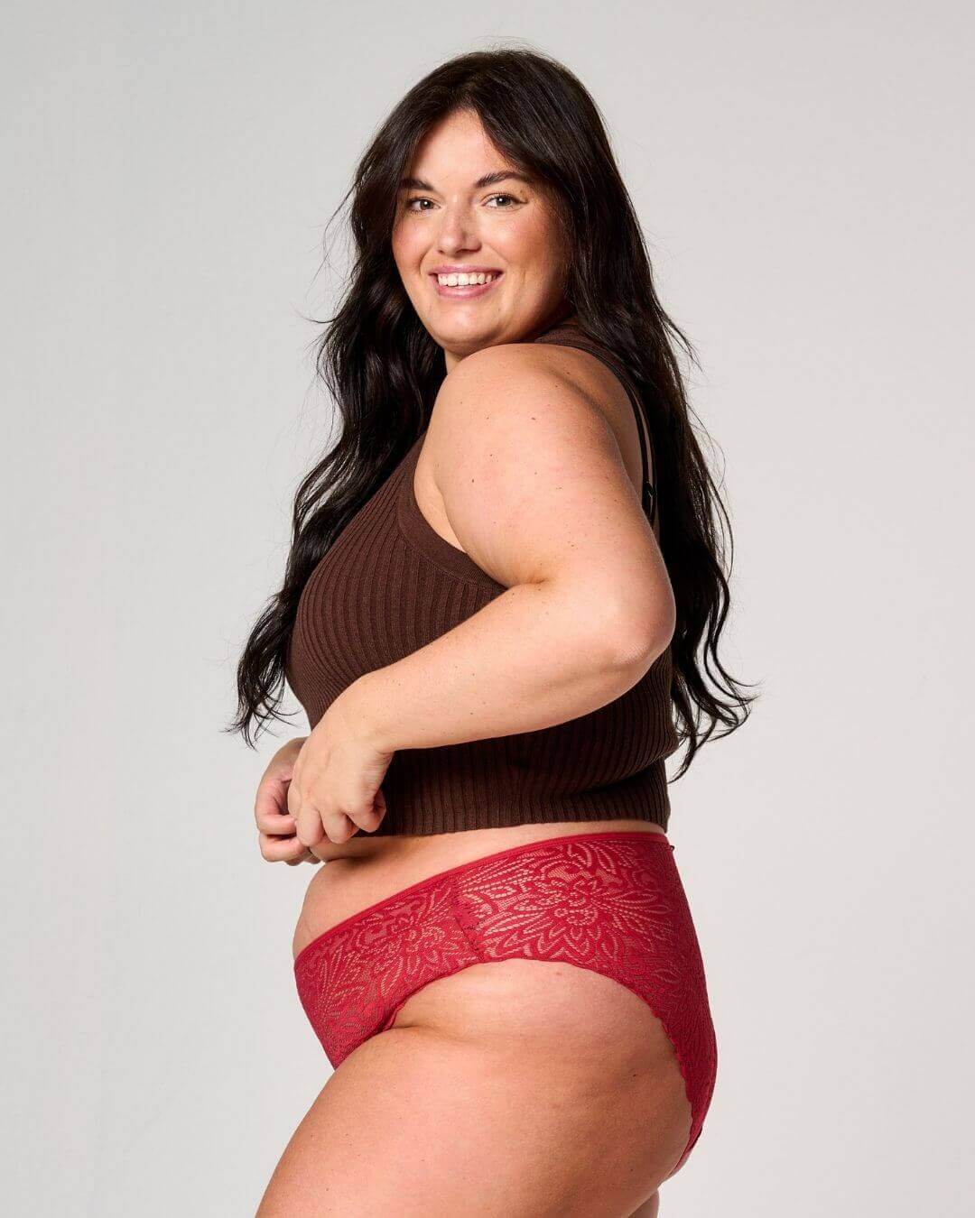 hipster lace | moderate-heavy - 2-3 tampons