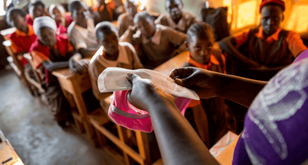 Een doorbraak: Menstruele gezondheid op wereldwijde agenda WHO