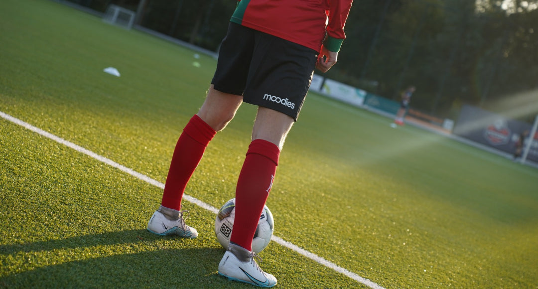 Menstruatie en voetbal: 79% maakt zich zorgen tijdens het sporten (onderzoek)