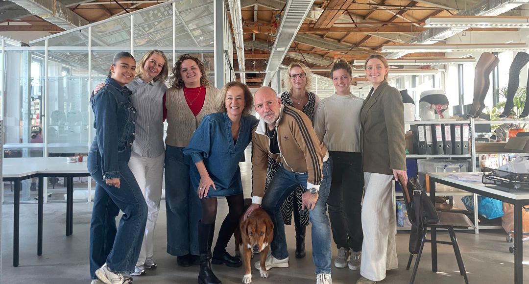 Stage Social Media & Online Marketing