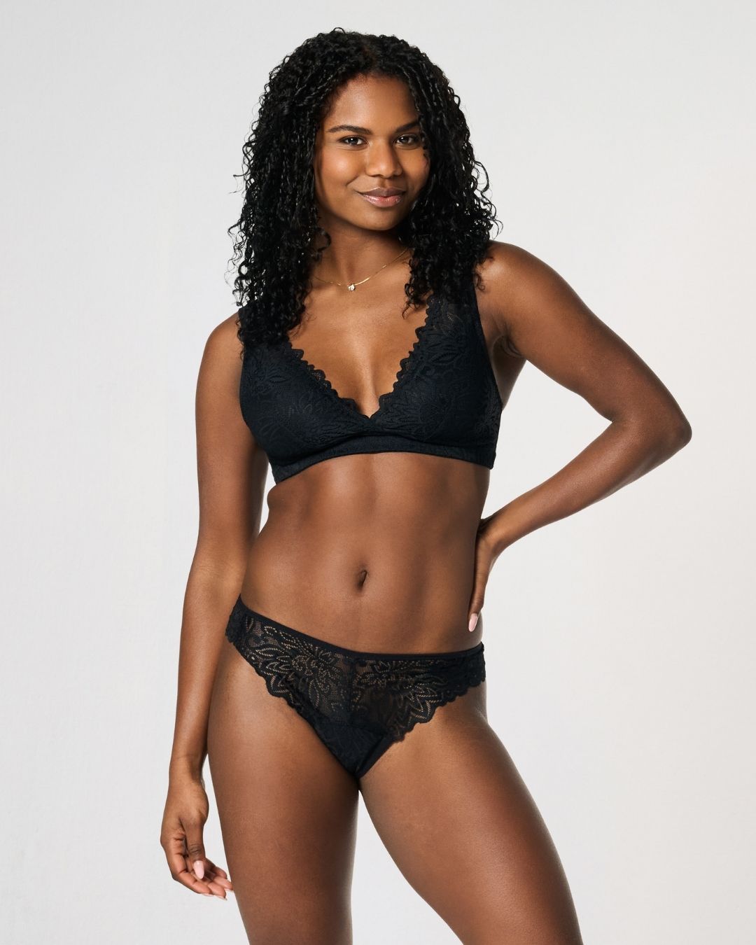 onmisbaar in lace | dames